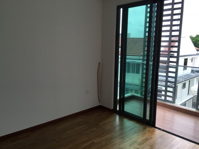 iSuites @ Tani (D19), Apartment #81806112
